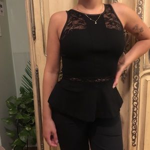 Beautiful Guess peplum top. Great condition.